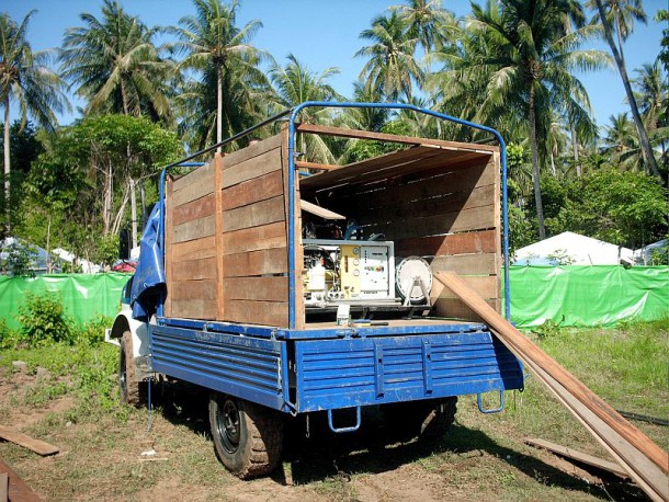 Verlastung einer TWAA Kärcher RO 500 in der Transportbox "Indonesia Style"